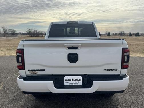 2024 RAM 2500 Laramie Crew Cab 4x4 6'4' Box
