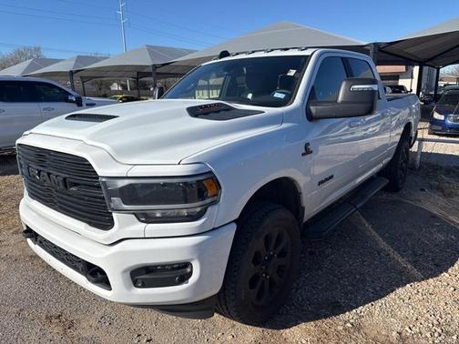 2024 RAM 2500 Laramie Crew Cab 4x4 6'4' Box