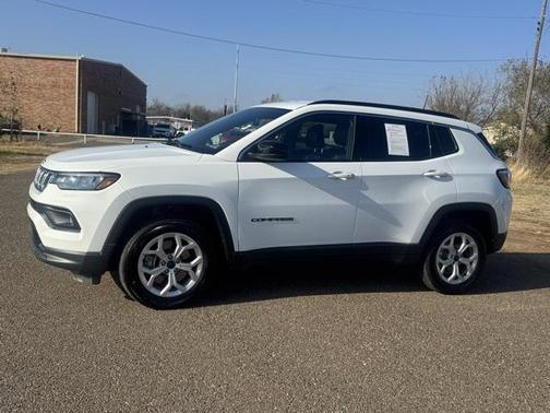 2025 Jeep Compass Latitude