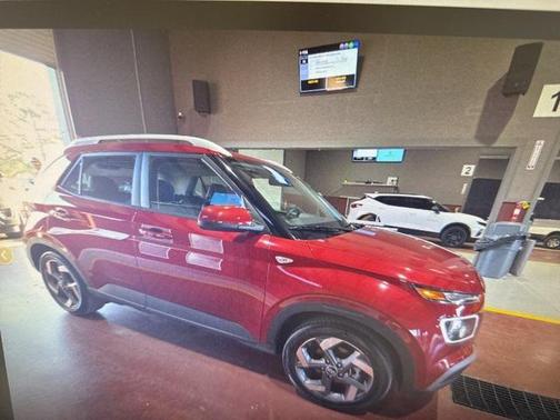 2024 Hyundai VENUE Limited