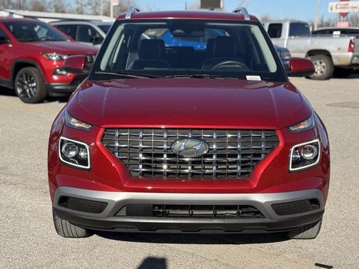 2024 Hyundai VENUE Limited
