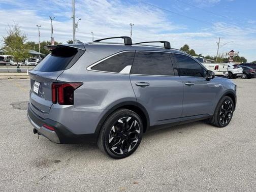 2024 Kia Sorento SX