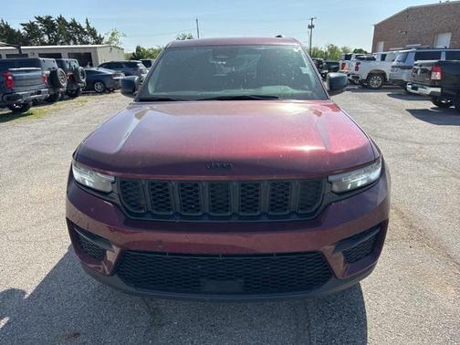 2024 Jeep Grand Cherokee Altitude