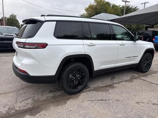 2025 Jeep Grand Cherokee L Altitude