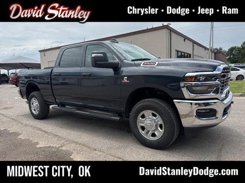2025 RAM 2500 Tradesman Crew Cab 4x4 6'4' Box