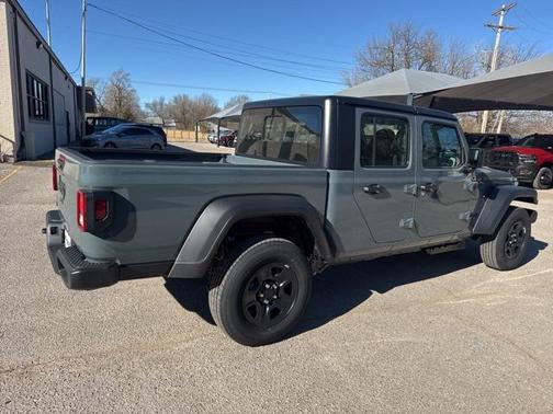 2026 Jeep Gladiator Sport