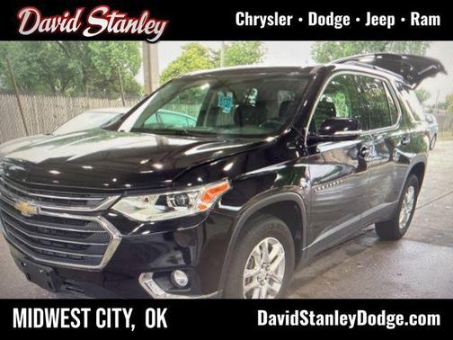 Black Metallic 2019 Chevrolet Traverse LT Cloth