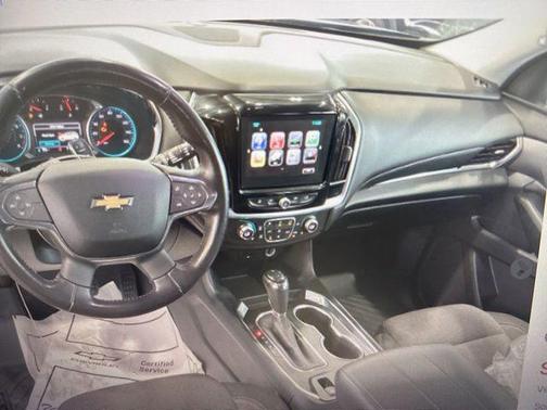 Black Metallic 2019 Chevrolet Traverse LT Cloth