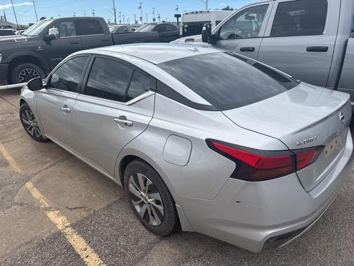 2020 Nissan Altima S FWD