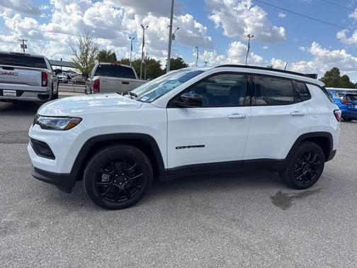2026 Jeep Compass Latitude