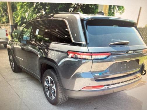 2023 Jeep Grand Cherokee 4xe Base