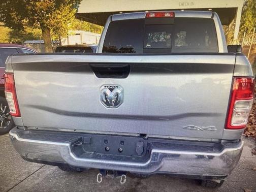 2021 RAM 2500 Tradesman Crew Cab 4x4 6'4' Box