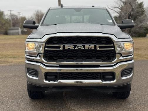 2021 RAM 2500 Tradesman Crew Cab 4x4 6'4' Box