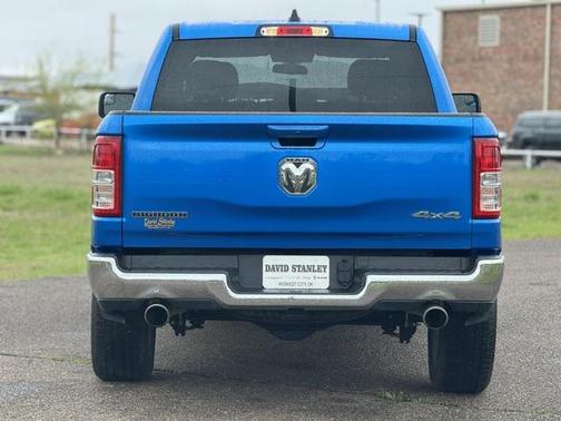 Hydro Blue Pearlcoat 2022 RAM 1500 Big Horn/Lone Star