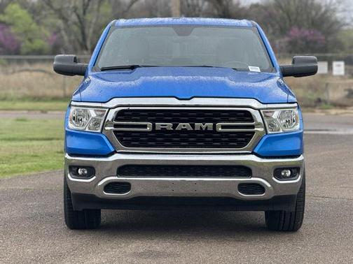 Hydro Blue Pearlcoat 2022 RAM 1500 Big Horn/Lone Star