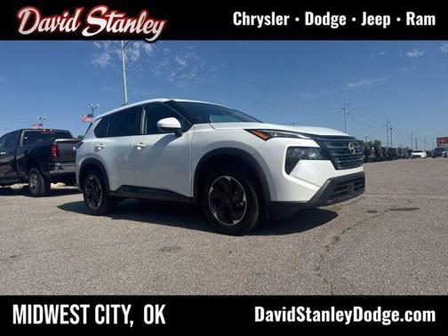 White Pearl 2025 Nissan Rogue SV