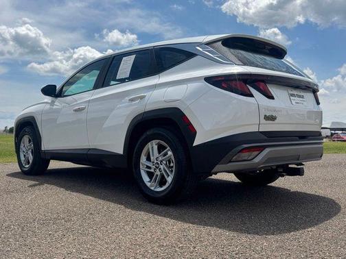 Serenity White Pearl 2025 Hyundai TUCSON SE
