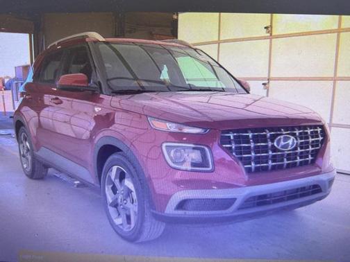 2024 Hyundai VENUE SEL