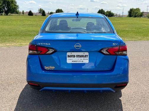 Electric Blue Metallic 2023 Nissan Versa 1.6 SV
