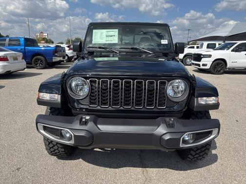 2025 Jeep Gladiator High Tide