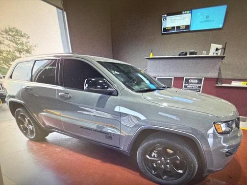 2021 Jeep Grand Cherokee Freedom 4x2