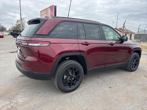 2025 Jeep Grand Cherokee Altitude
