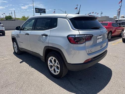 2025 Jeep Compass Sport