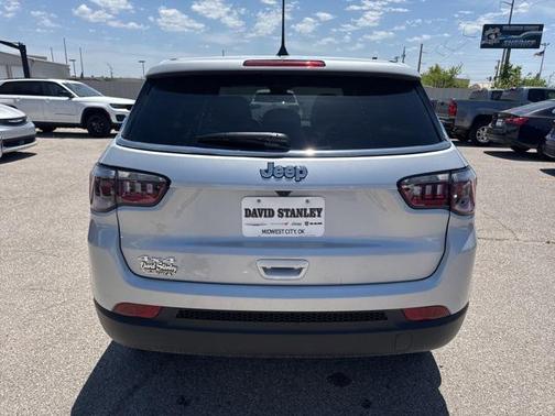 2025 Jeep Compass Sport