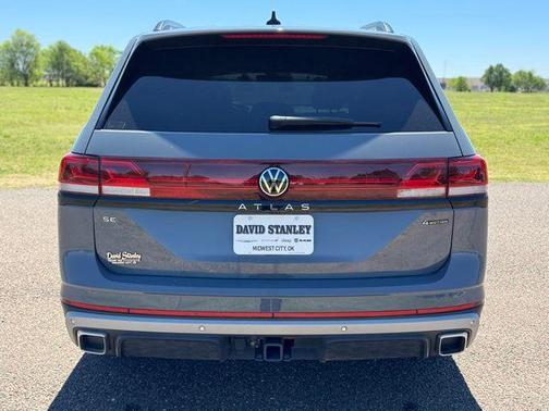 2024 Volkswagen Atlas 2.0T SE w/Technology 4MOTION