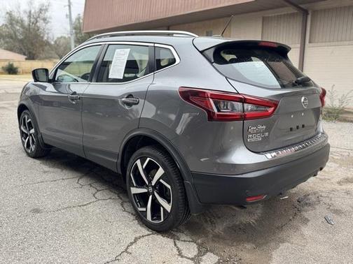 2022 Nissan Rogue Sport SL