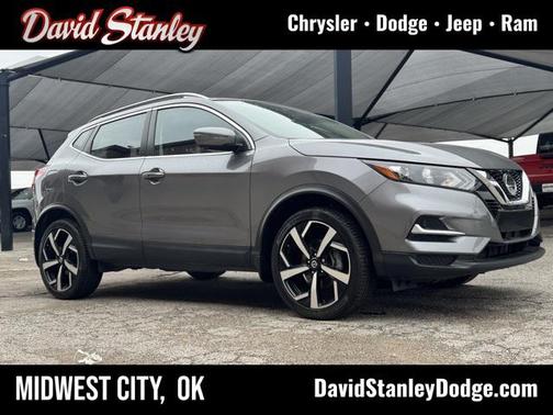 2022 Nissan Rogue Sport SL