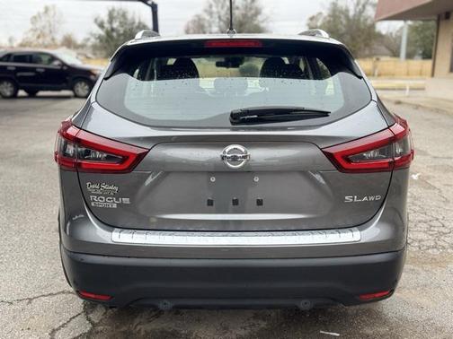 2022 Nissan Rogue Sport SL