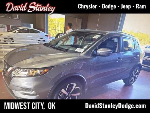 2022 Nissan Rogue Sport SL