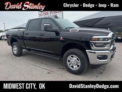 2025 RAM 2500 Tradesman Crew Cab 4x4 6'4' Box