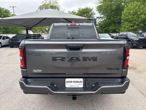 Granite Crystal Metallic Clearcoat 2026 RAM 1500 Express