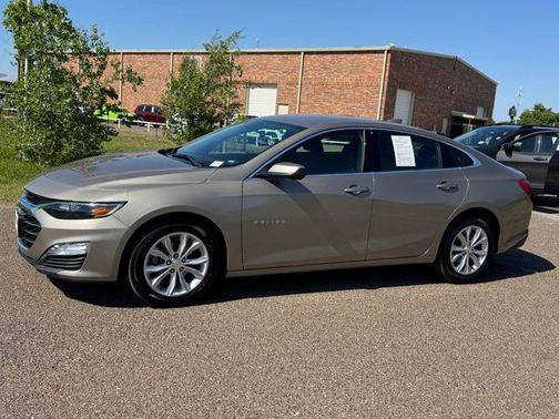 Mineral Gray Metallic 2025 Chevrolet Malibu FWD 1LT