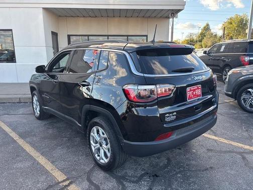 2025 Jeep Compass Latitude