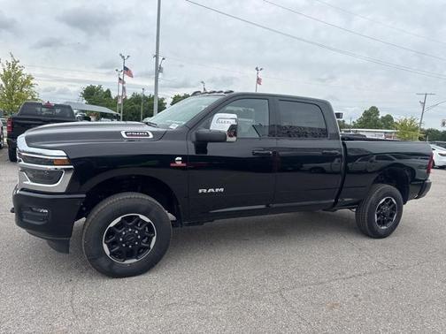 2025 RAM 2500 Laramie Crew Cab 4x4 6'4' Box