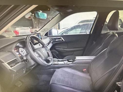 2025 Mitsubishi Outlander SE 2.5 S-AWC