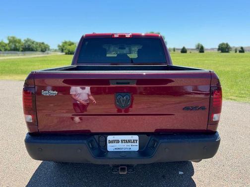 Delmonico Red Pearlcoat 2024 RAM 1500 Classic Warlock Crew Cab 4x4 5'7' Box