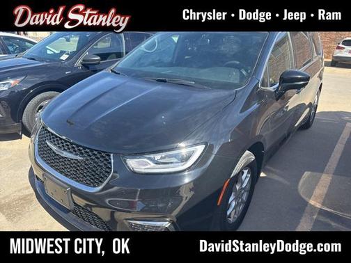 2025 Chrysler Pacifica L