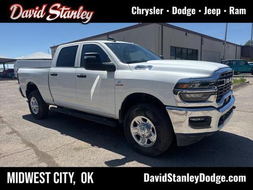 2025 RAM 2500 Tradesman Crew Cab 4x4 6'4' Box