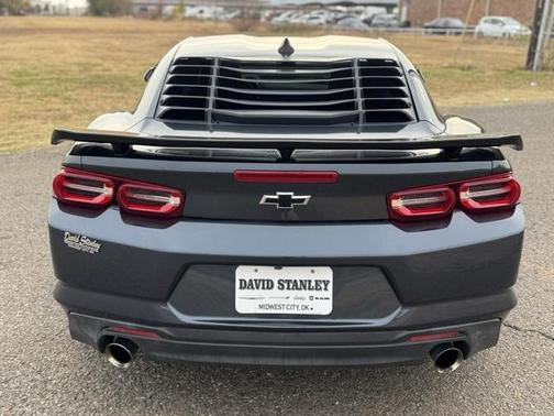 Shadow Gray Metallic 2019 Chevrolet Camaro 1LT