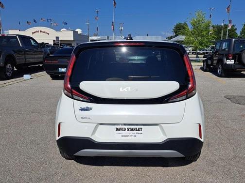 2025 Kia Soul LX