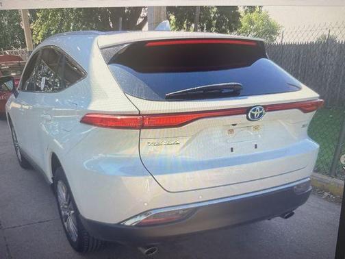 Wind Chill Pearl 2023 Toyota Venza XLE