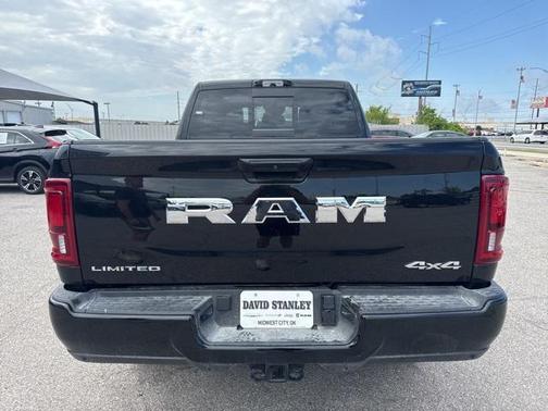2025 RAM 2500 Limited Crew Cab 4x4 6'4' Box