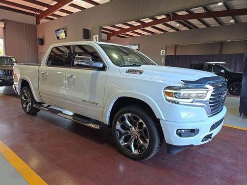 Bright White Clearcoat 2022 RAM 1500 Longhorn