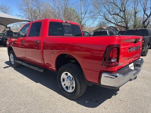 2026 RAM 2500 Tradesman Crew Cab 4x4 6'4' Box
