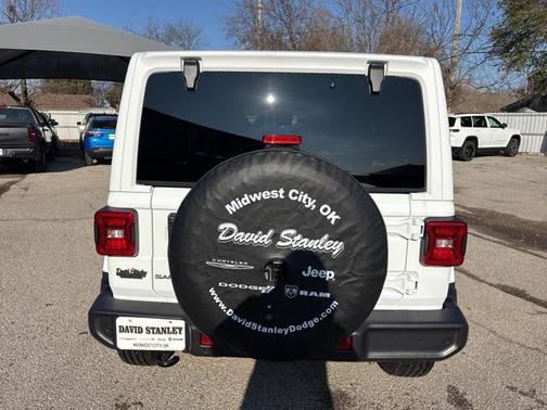 2026 Jeep Wrangler 4-Door Sahara 4x4