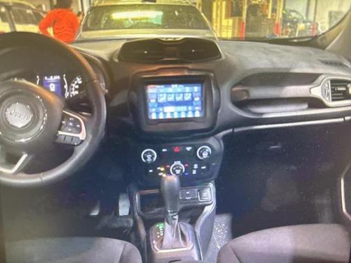 2019 Jeep Renegade Latitude